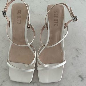 SCHUTZ Womens White Strappy Amaia Square Toe Block Heel Sandal Size 6